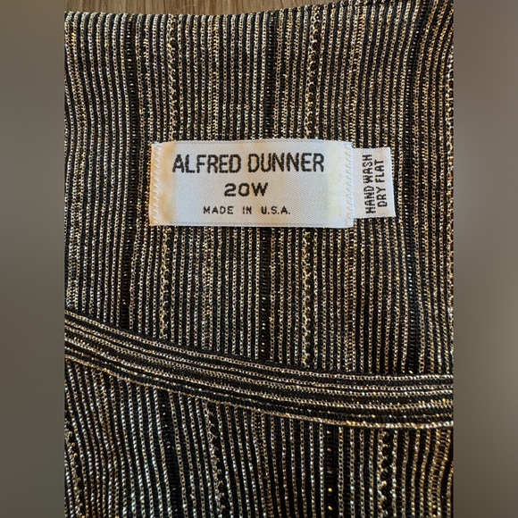 Alfred Dunner gold metallic sweater - Picture 2 of 12